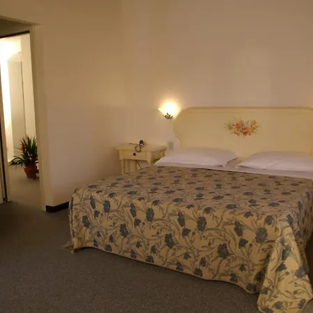 Calzaiolo 2* San Casciano in Val di Pesa