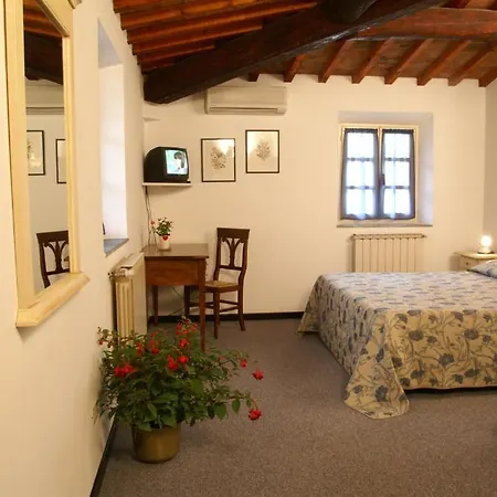Hotel Calzaiolo 2*